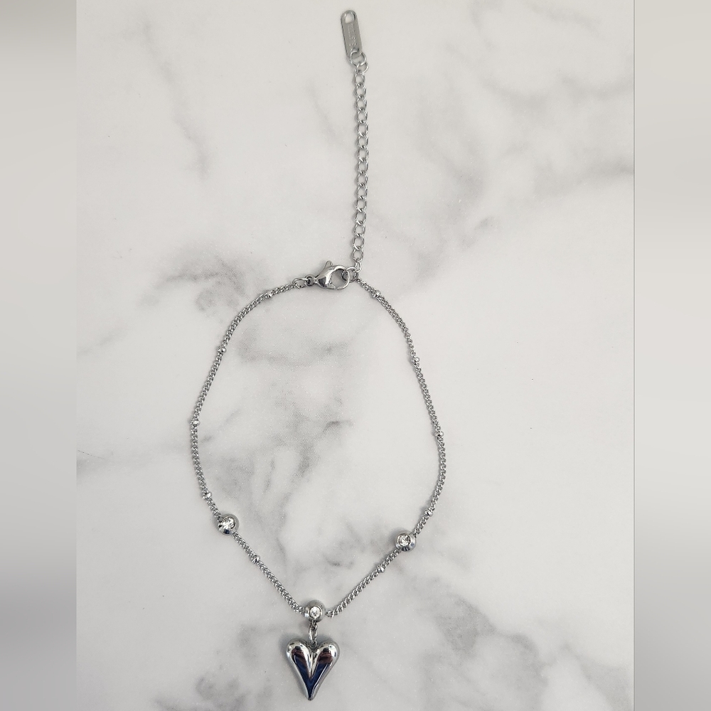 Summer Style Heart Charm Pendant Silver Tone Adjustable Ankle Bracelet - Picture 12 of 14